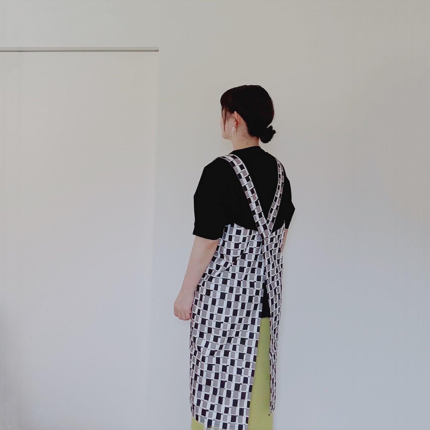 新柄登場♪【garb casaコラボ】3秒で着られる北欧柄の給食指導エプロン(男女兼用)