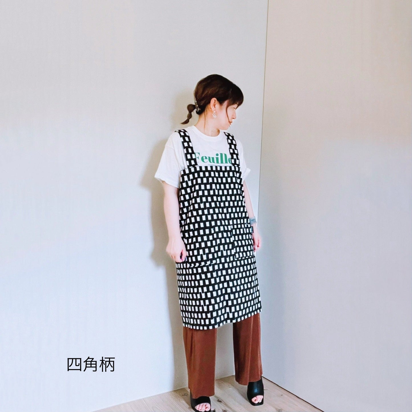【独占新柄登場】【garb casaコラボ】3秒で着られる北欧柄の給食指導エプロン(男女兼用)
