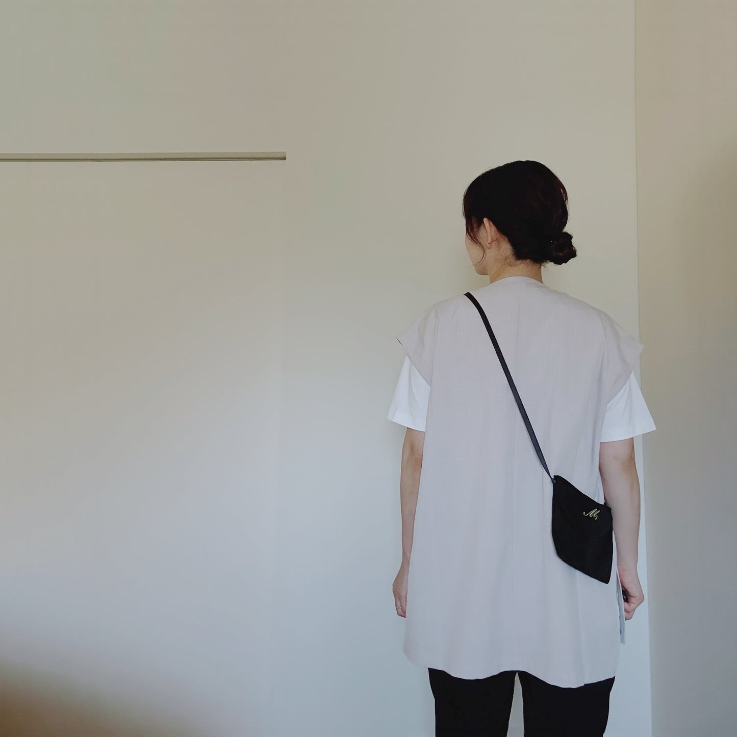 【ブラック登場】あの半袖ジャケットと同素材♪ジレとジャケットの間アイテム