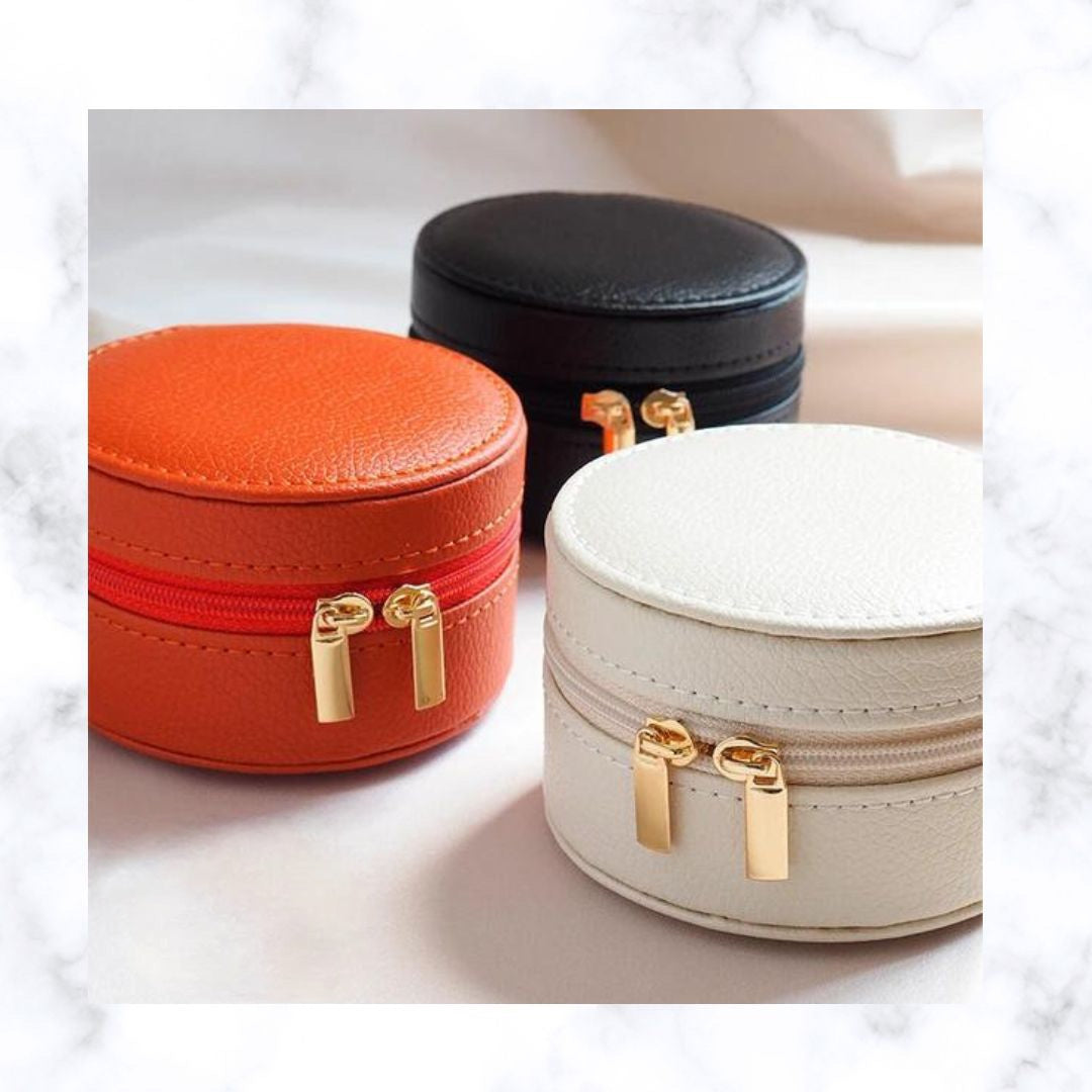 【再再再…入荷】式の日の定番になりそうなアクセサリーケース