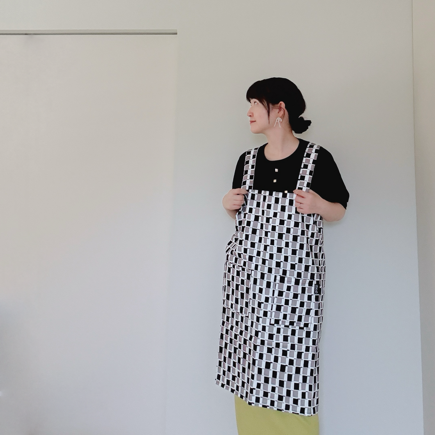 新柄登場♪【garb casaコラボ】3秒で着られる北欧柄の給食指導エプロン(男女兼用)