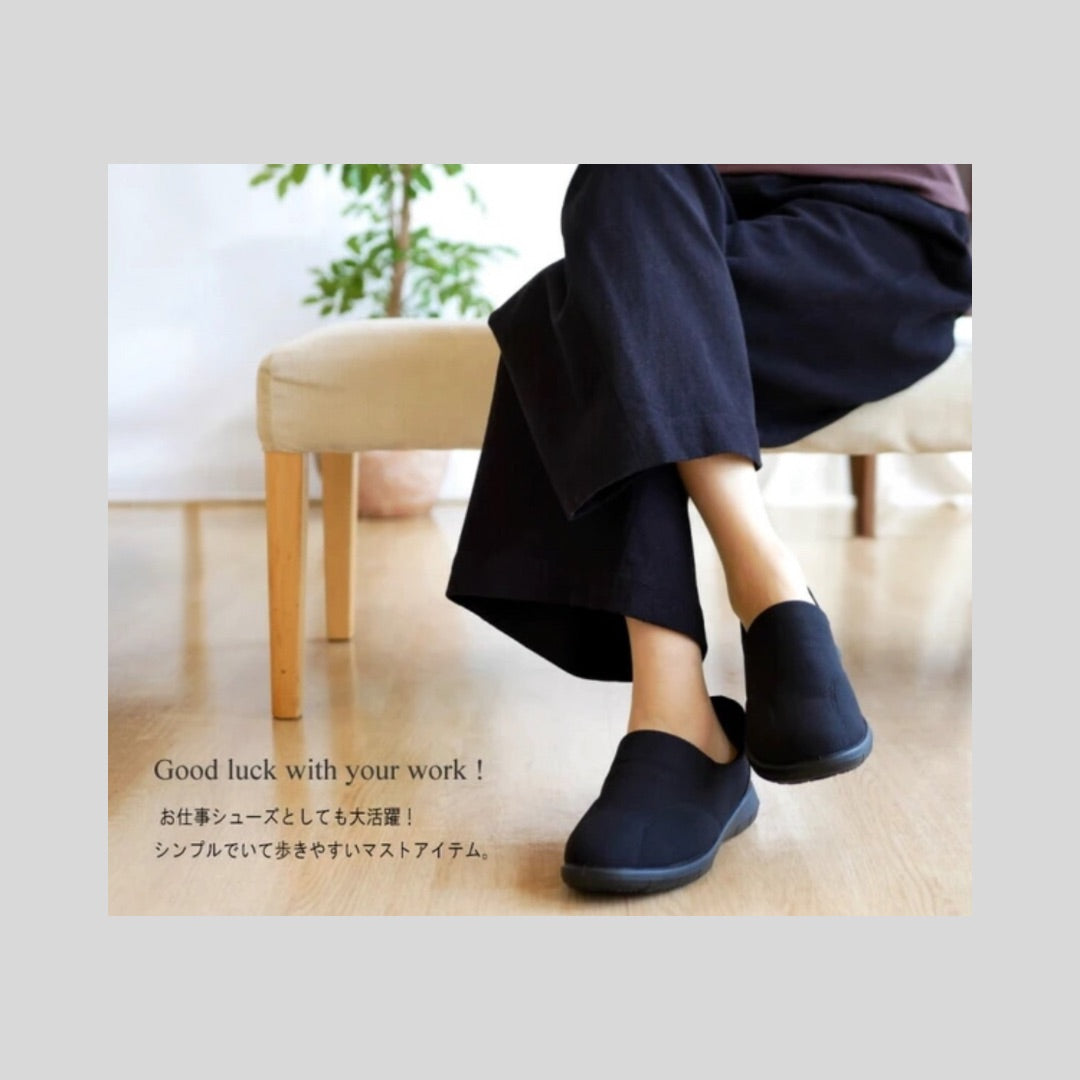 上履きにもおすすめ♪手を使わずに履けちゃうシンプルスリッポン