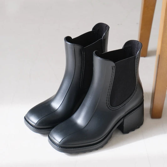 【再々入荷】ヒールのあるレインブーツ(サイドゴア)