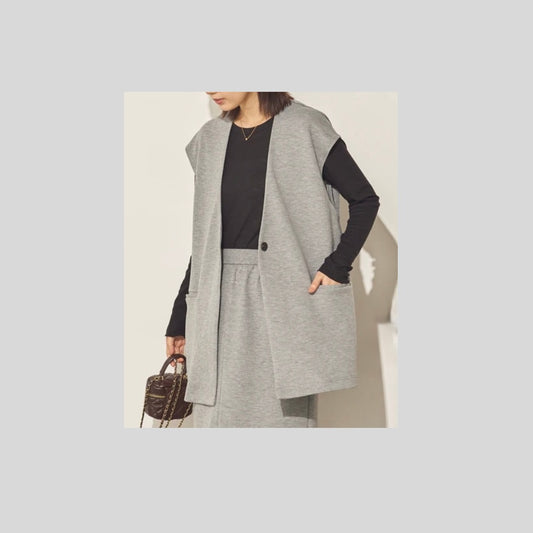 動く日にも♪ ダンボールニットのジレ