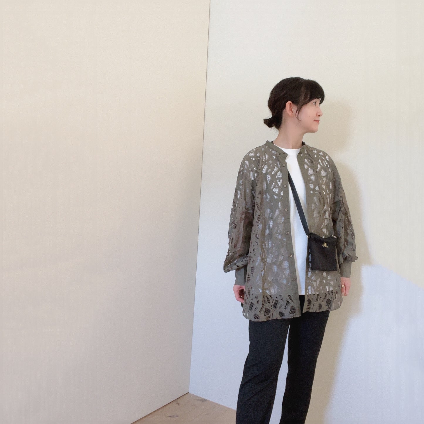 【新色登場】レースみたいでも甘すぎない、抜け感がかわいい羽織りシャツ