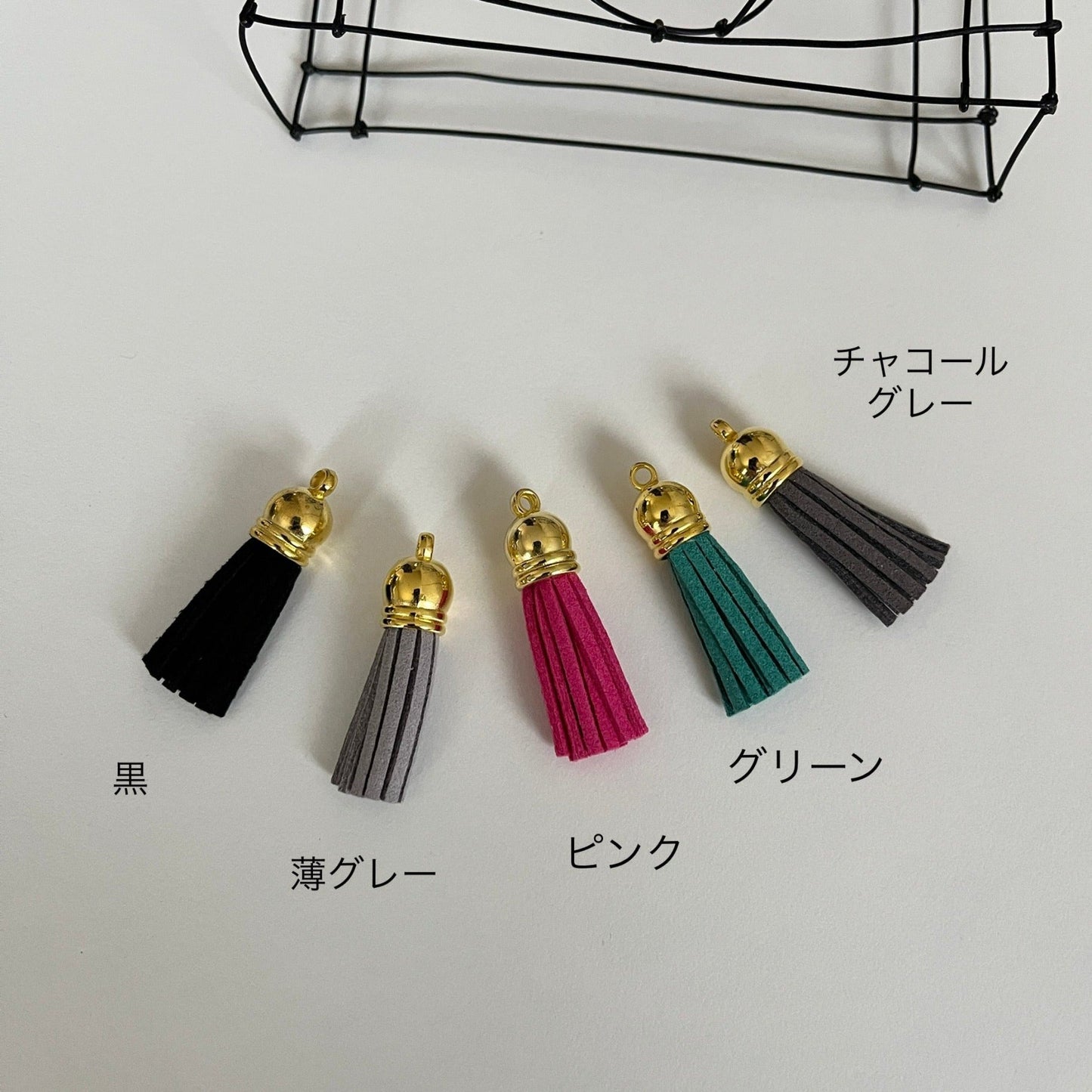 (受付期間終了)秋の野外活動に!【Milihコラボ】シンプル is BEST なイニシャルサコッシュ