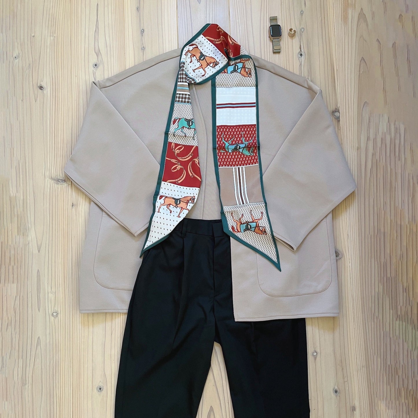 【再入荷】センセイスーツ&ブラウスに合わせるスカーフ(結ぶだけとかマグネットとか)
