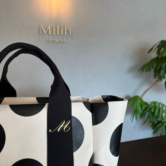 【ご予約期間終了】35冊入るトートバッグ・クリスマス特別バージョン