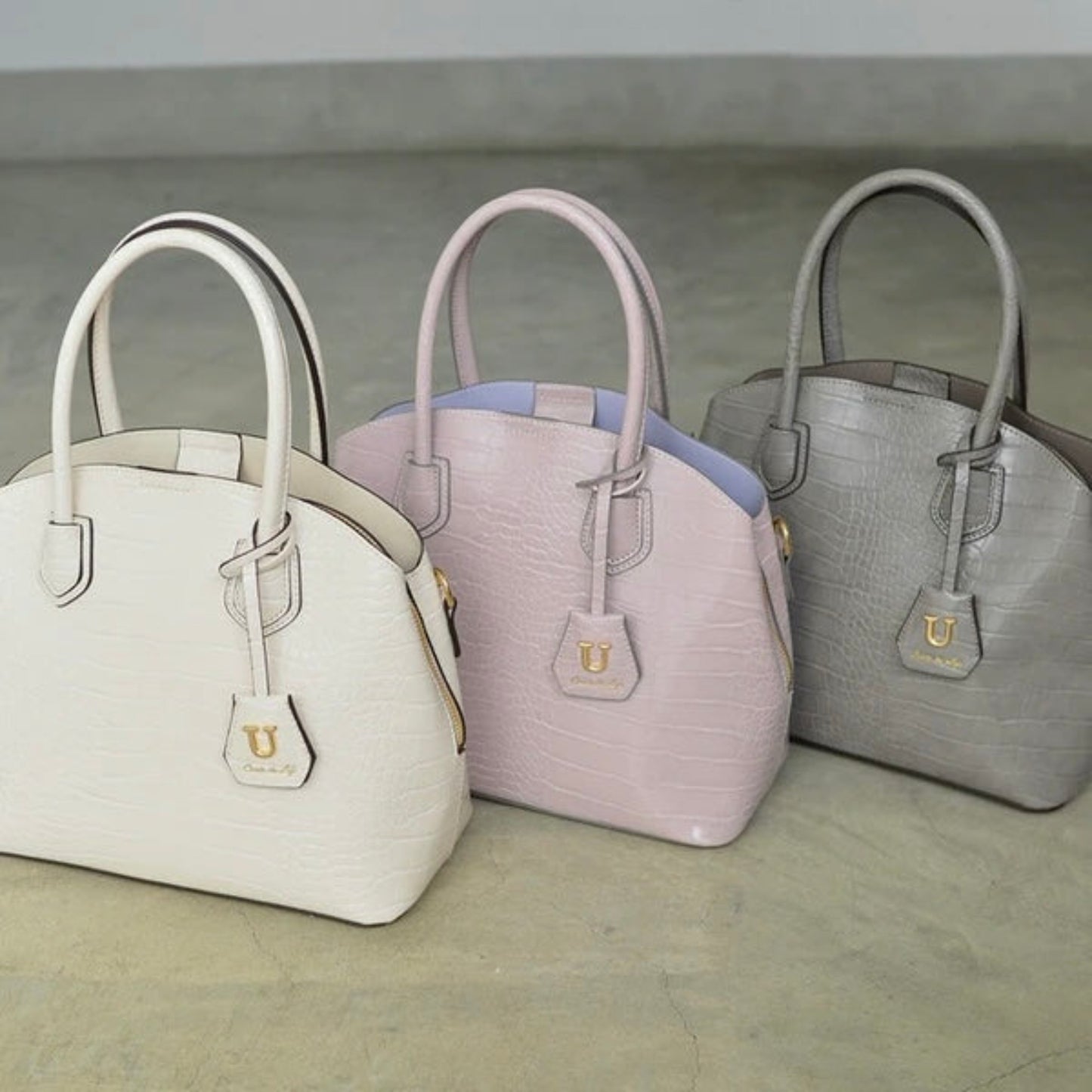 【再入荷】通勤バッグのミディアムサイズ。