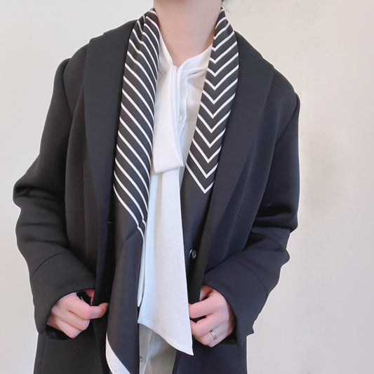 【再再再…入荷】いろいろ使えるモノトーンなスカーフ