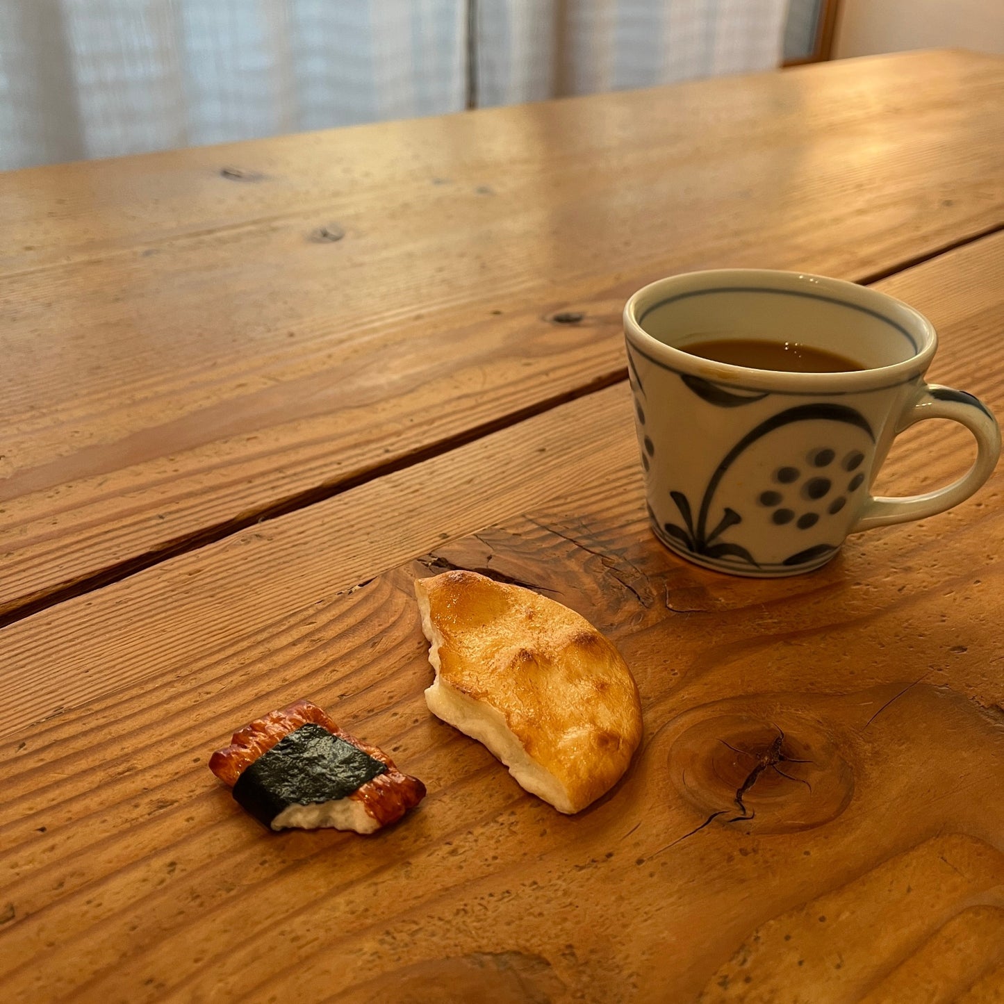 教室に遊び心を、それだけです(食品サンプルマグネット)