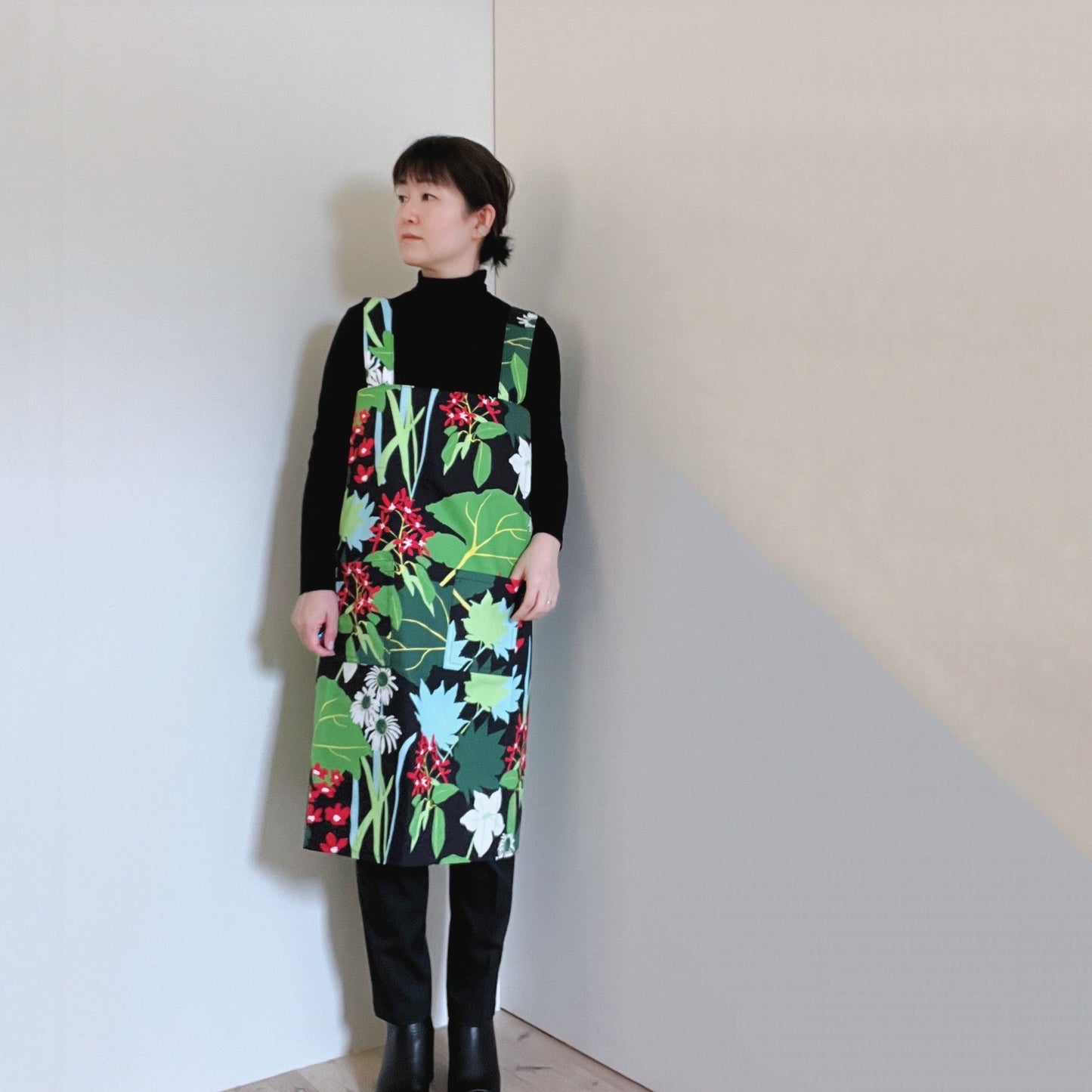 新柄登場♪【garb casaコラボ】3秒で着られる北欧柄の給食指導エプロン(男女兼用)