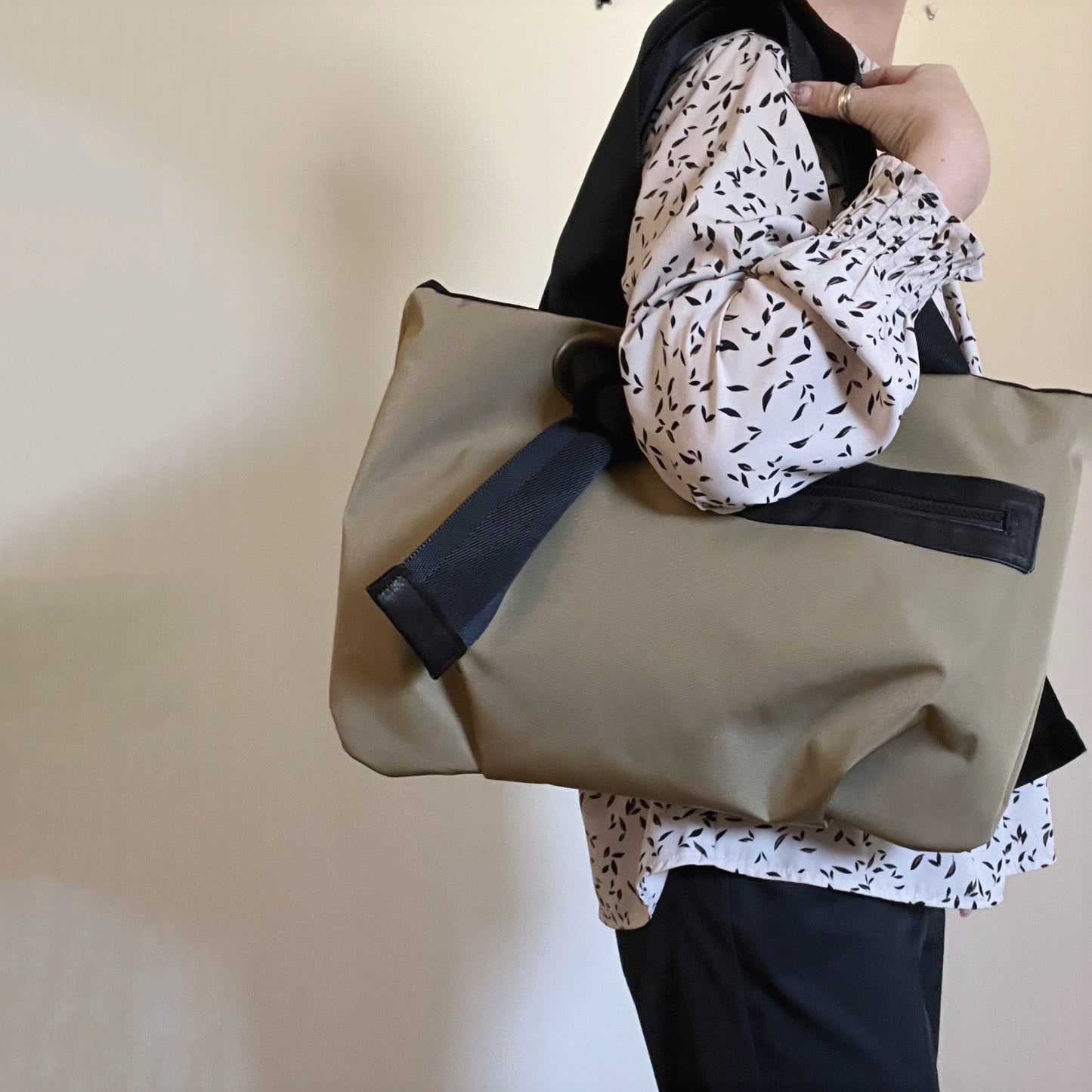 【再再再…入荷】防水なので何かと便利な通勤bag!