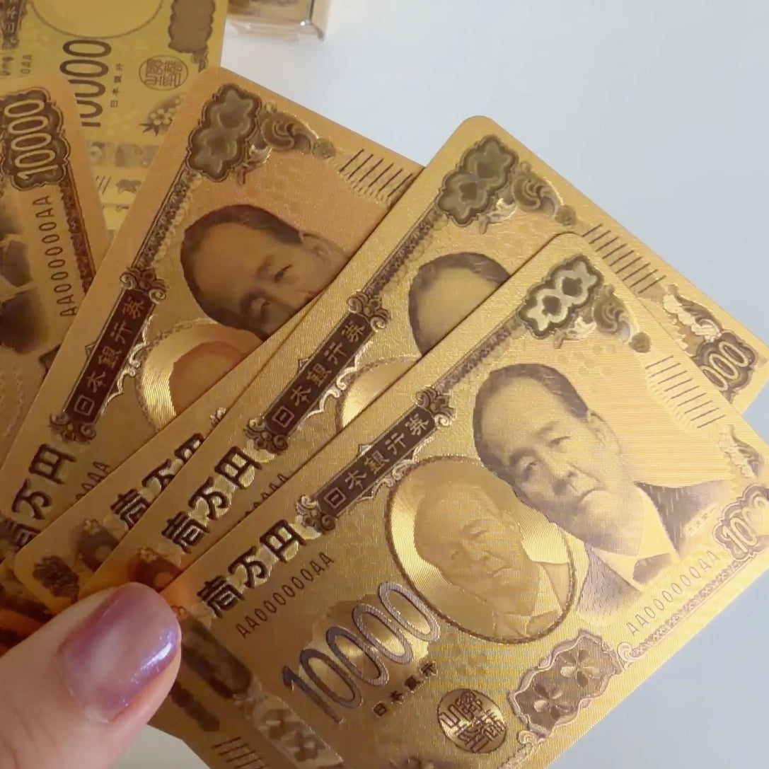 黄金カラーのMONEYトランプ