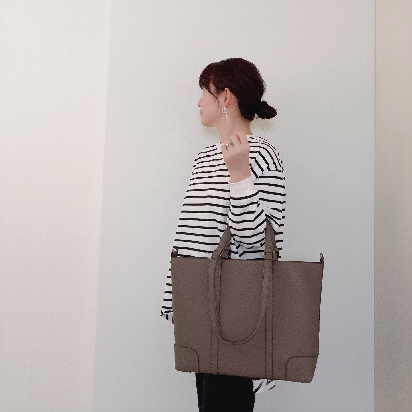 A4入るダブルハンドルで3wayな通勤バッグ