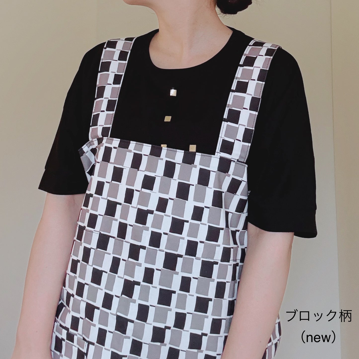 新柄登場♪【garb casaコラボ】3秒で着られる北欧柄の給食指導エプロン（男女兼用）