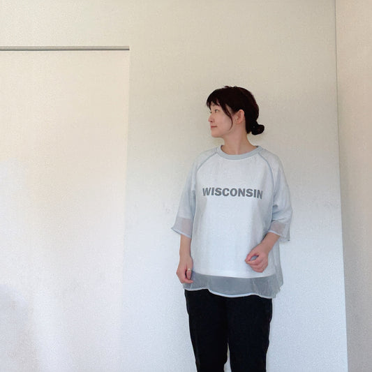 オーガンジーが一体化したおしゃれTシャツ
