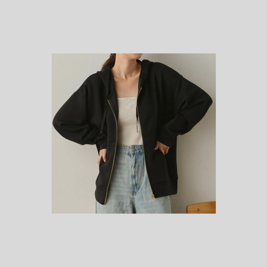 【再入荷&新色】ジップがゴールド、大人っぽパーカー