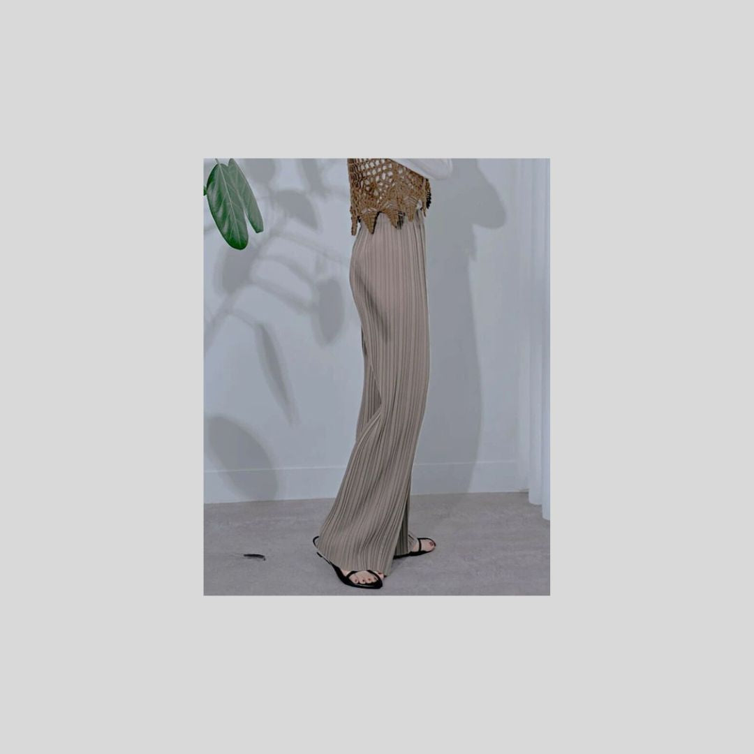 セルフカットOK、万能プリーツパンツ