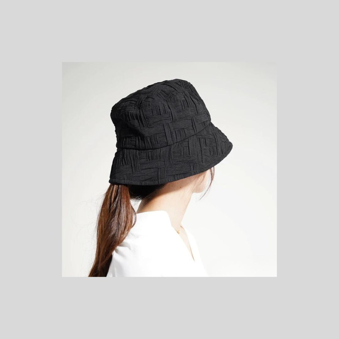 ジャガードのバケットハット