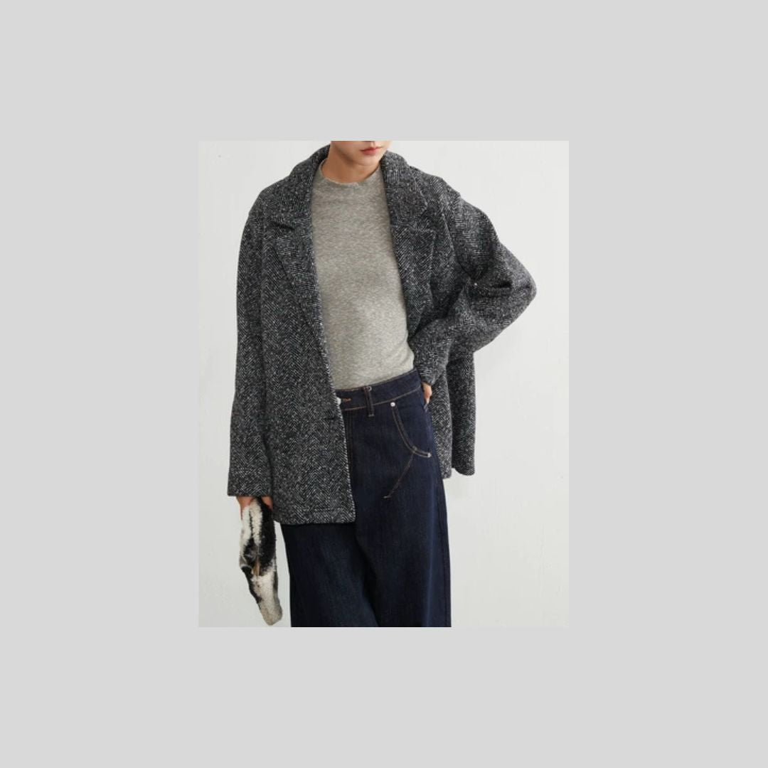 裏起毛なのにとても軽量なジャケット