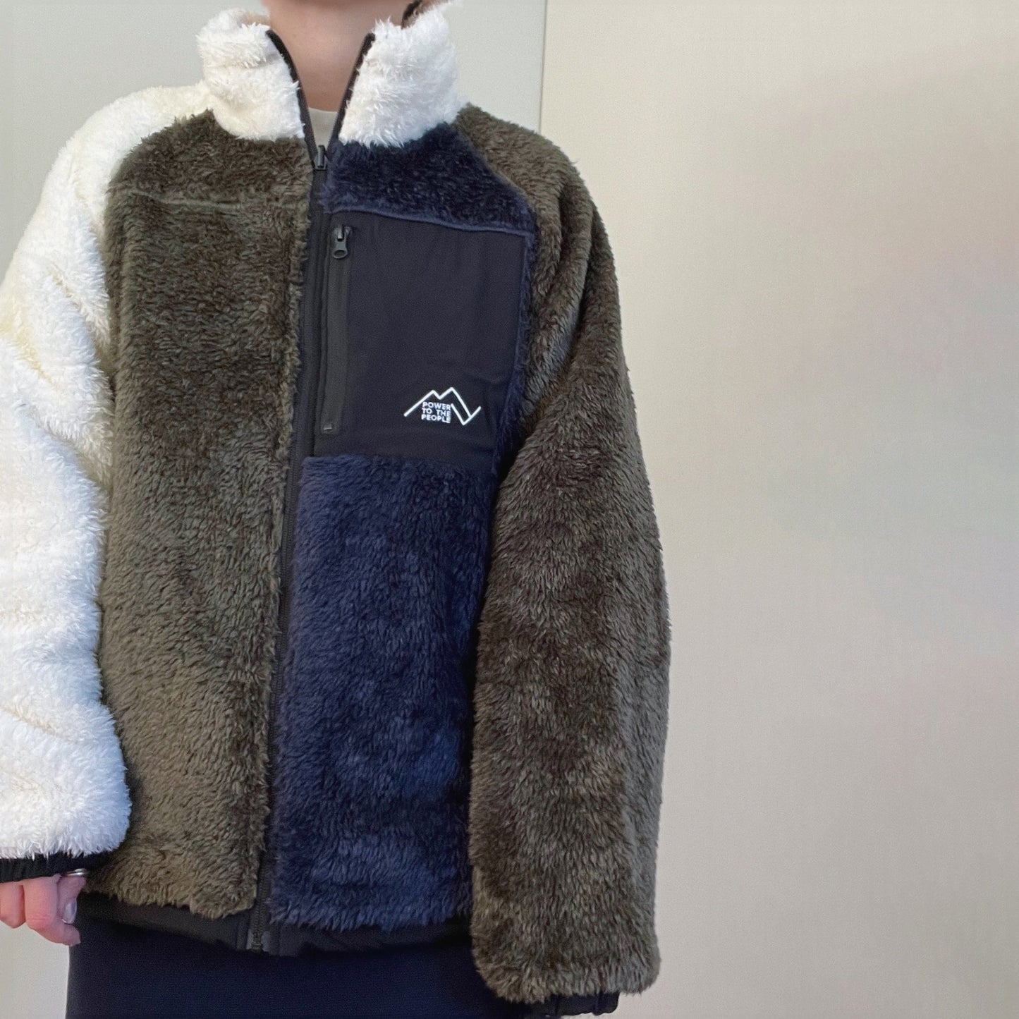 【再再入荷&新色】しっかり防寒＆ふわっふわ軽量、の機能性アウター（やっぱりあのブランド！）