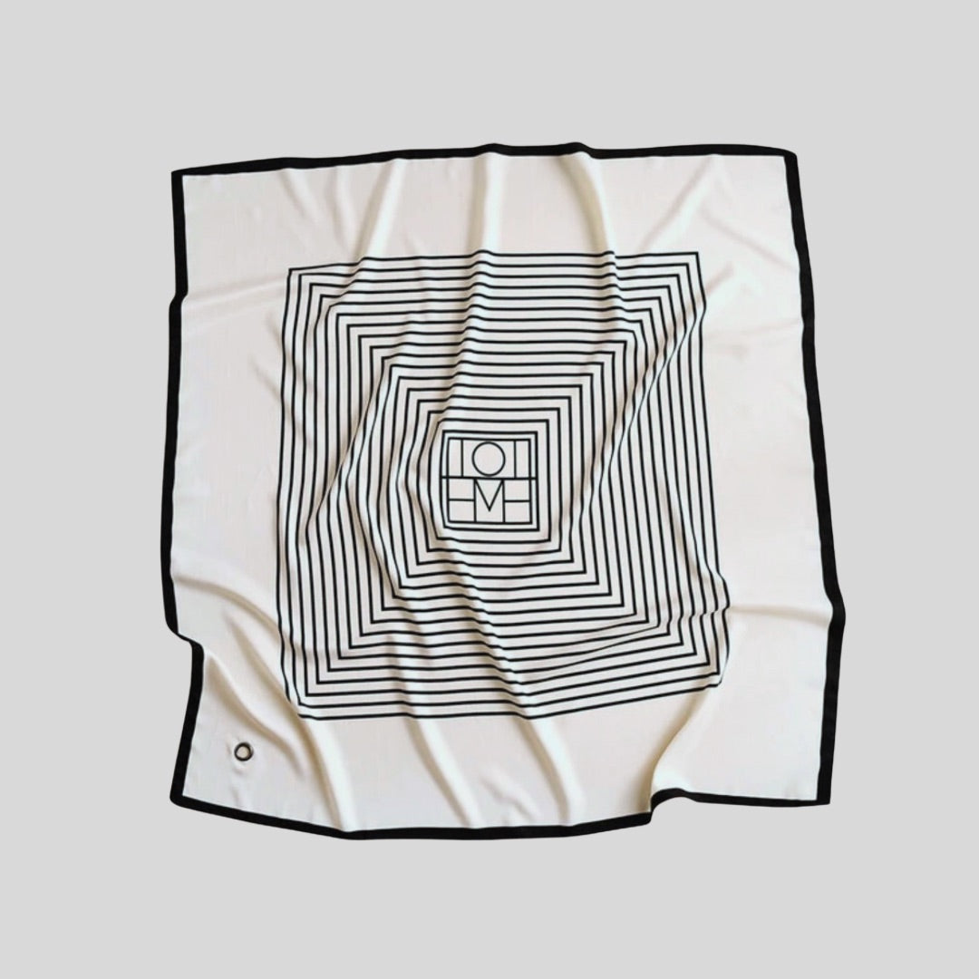 【再再再…入荷】いろいろ使えるモノトーンなスカーフ