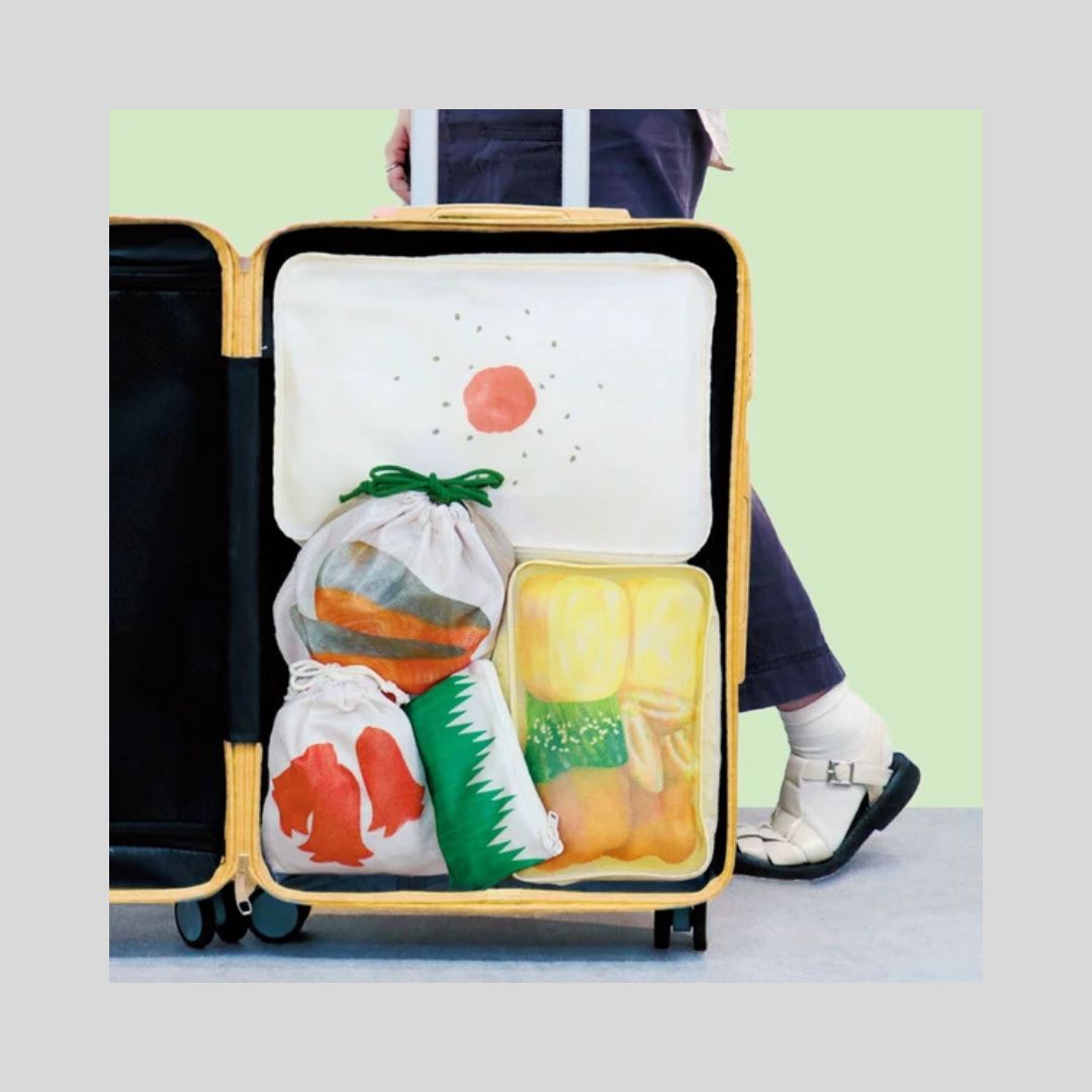 春休みの楽しみ用⁈お弁当みたいになるポーチ＆巾着5点セット