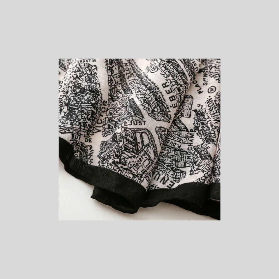 【再×3入荷】プライベートでもきれいめの日の下校指導でも活躍するストール