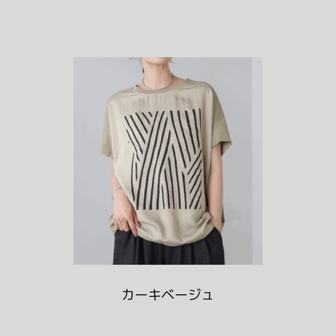 柄がクールなおしゃれ感のTシャツ