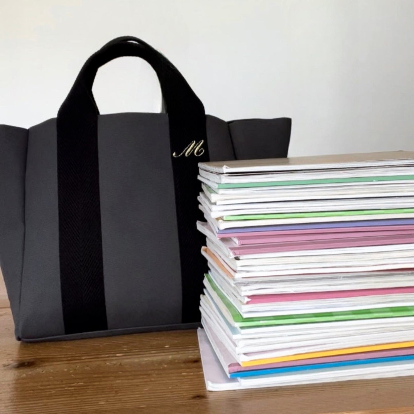 【再再々…入荷】【Milihコラボ】1クラス分のノート入れに特化した35冊トートバッグ